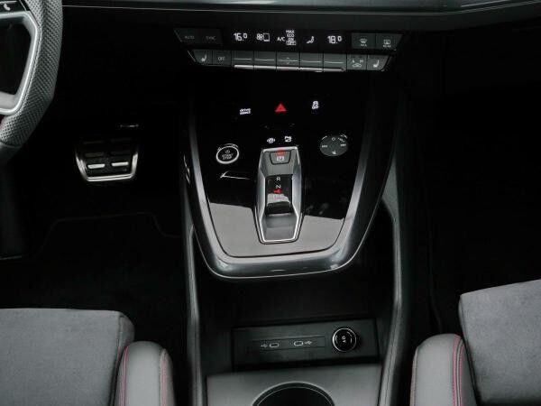 Audi Q4 e-tron Q4 Sportback e-tron 35 S line AHK*Matrix*RFK*