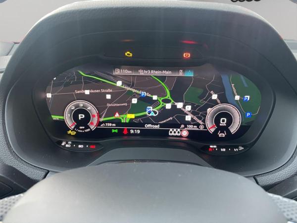 Audi Q2 S line 35 TDI qu. Matrix AHK Navi Teilleder