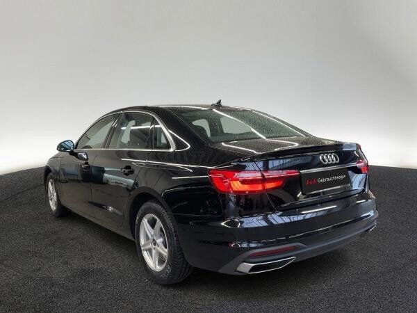 Audi A4 Limousine 35 TFSI Navi Sitzheizung Einparkhilfe v+h