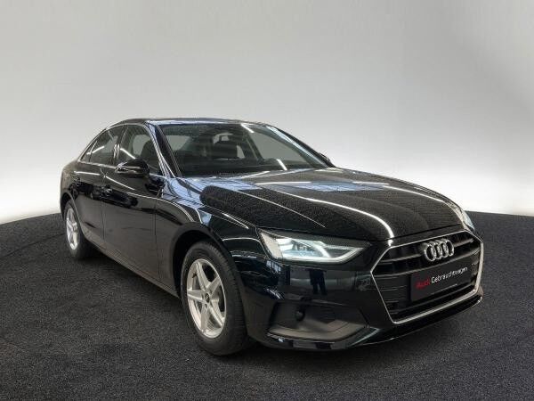 Audi A4 Limousine 35 TFSI Navi Sitzheizung Einparkhilfe v+h