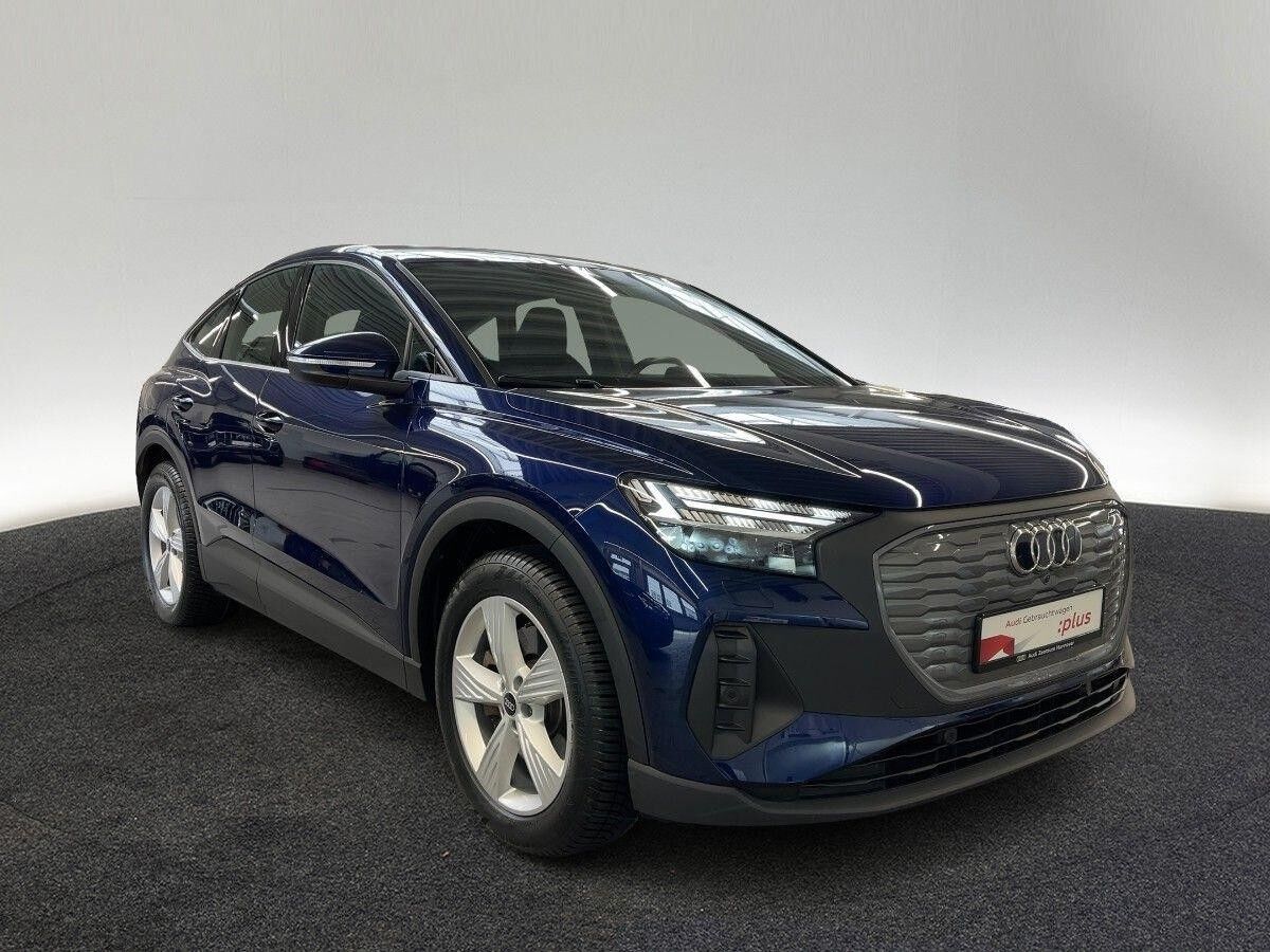 Audi Q4 e-tron Q4 Sportback 40 e-tron Pano Matrix Kamera DAB