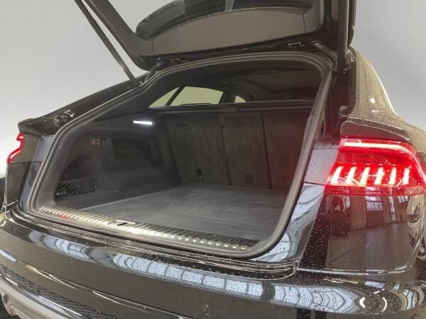 Audi Q8 S line 55 TFSI quattro Pano Matrix AHK B&O Kamera