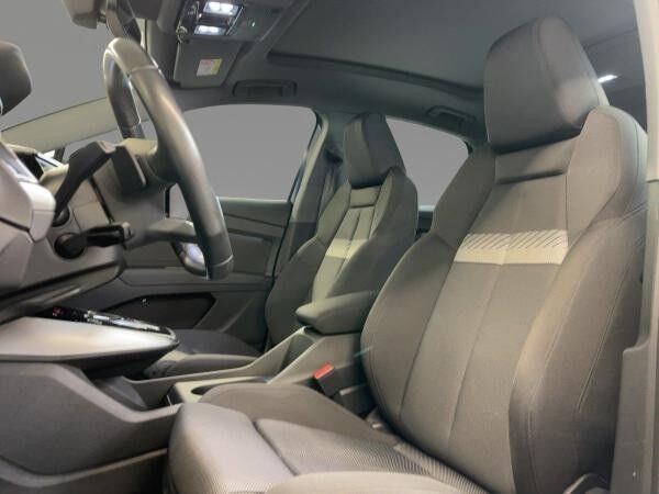 Audi Q4 e-tron Q4 Sportback 40 e-tron Pano Matrix Kamera DAB
