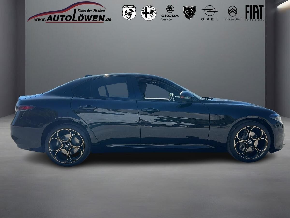 Alfa Romeo Giulia MY24 Intensa 2.0 - Panoramadach *Sofort Verfügbar*
