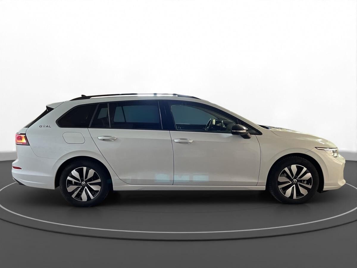 Volkswagen Golf VIII Variant 2.0 TDI Goal AHK Matrix Navi ACC