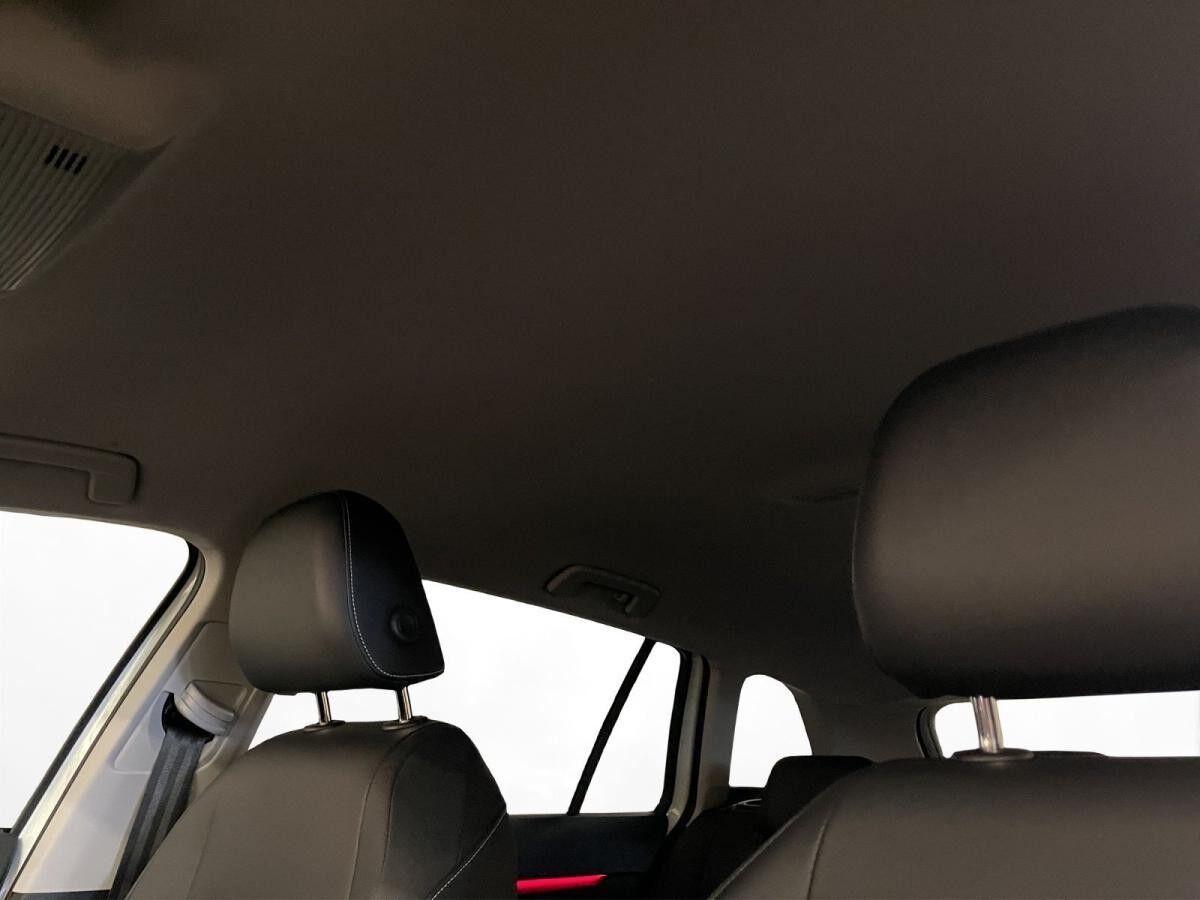 Volkswagen Golf VIII Variant 2.0 TDI Goal AHK Matrix Navi ACC