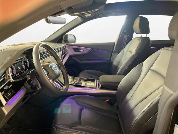 Audi Q8 50 TDI qu. S line AHK Pano HD Matrix LM 22" Navi ACC