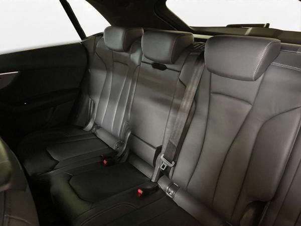 Audi Q8 50 TDI qu. S line AHK Pano HD Matrix LM 22" Navi ACC