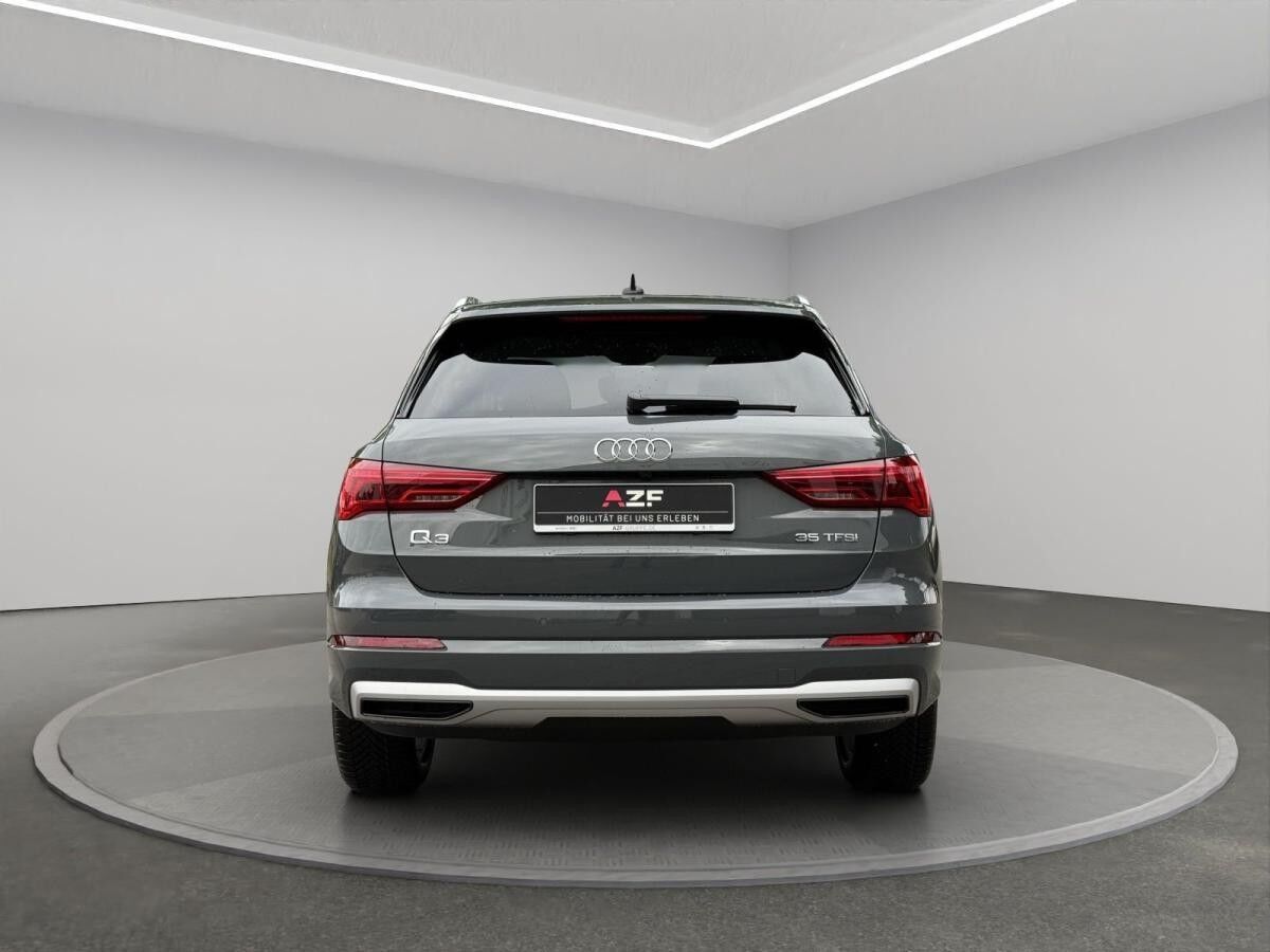 Audi Q3 advanced 35 TFSI S tronic+AHK+PANO+360°