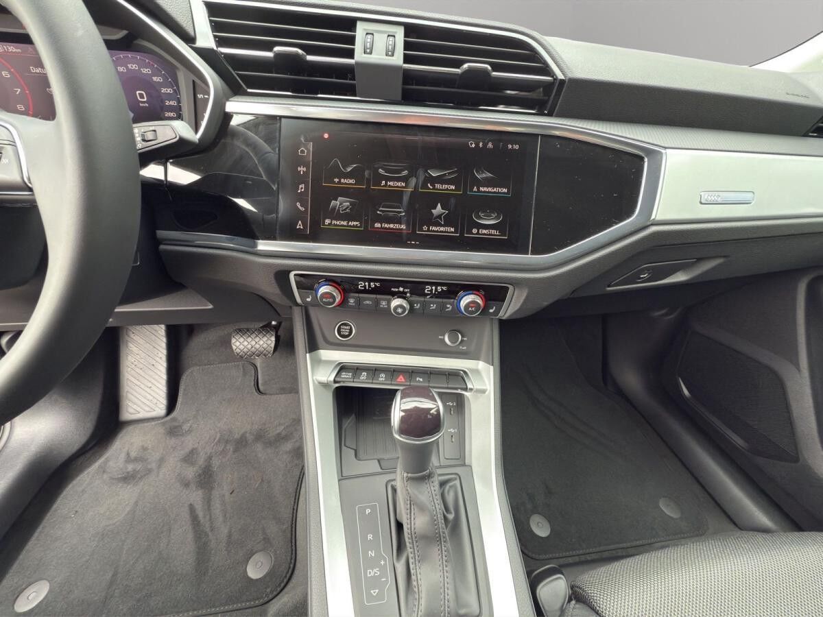 Audi Q3 advanced 35 TFSI S tronic+AHK+PANO+360°