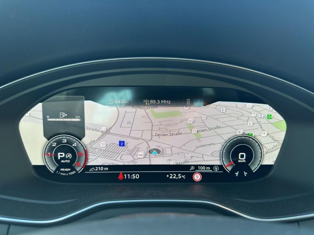 Audi A4 Avant 35 TDI S-tronic S line LED Virtual Cockpit Navi ACC AHK Audi A4 Avant 35 TDI S-tronic S line LED Virtual Cockpit Navi ACC AHK