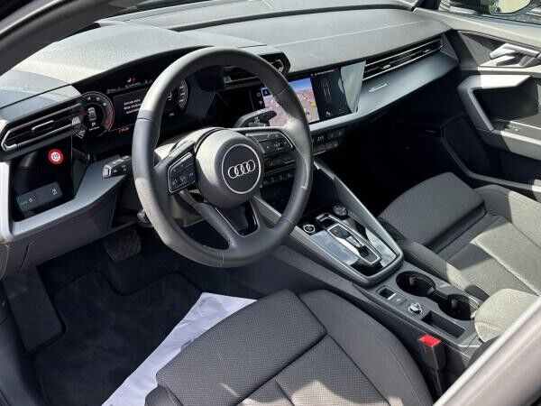 Audi A3 Limousine S line 35 TFSI S tronic MMI LED B&O