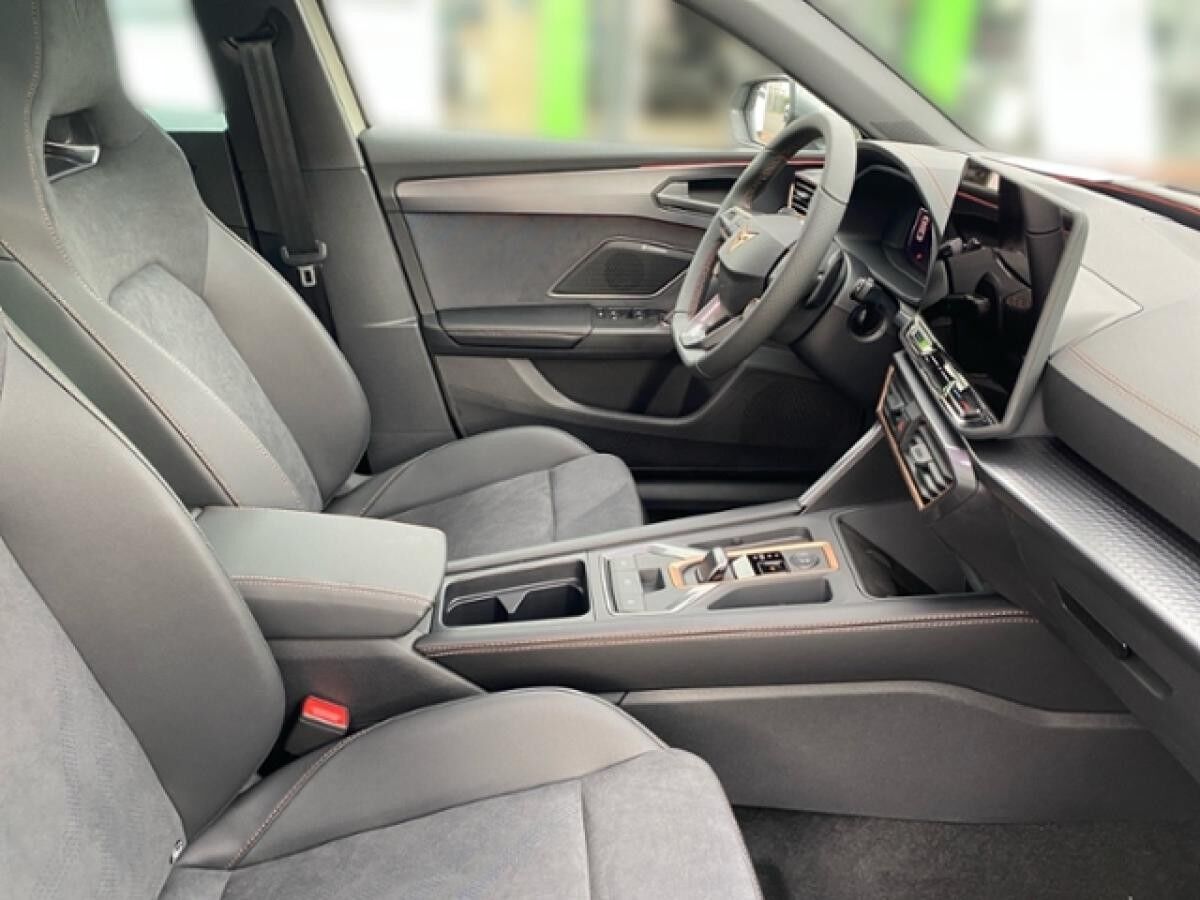 Cupra Leon VZ 2.0TSI 221kW (300 PS) *DSG*PANO*Matrix*Sennheiser*Travel-Ass.*Memory*Gewerbekunden*