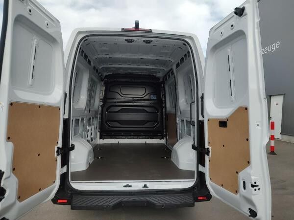 Nissan Interstar Kastenwagen L3H2 3,5T 150PS MT N-Connecta LRB Winter 270° BA