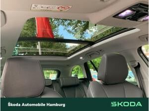 Skoda Octavia Combi Tour 2.0 TDI DSG LEDER PANO STHZG CANTON AHK Skoda Octavia Combi Tour 2.0 TDI DSG LEDER PANO STHZG CANTON AHK
