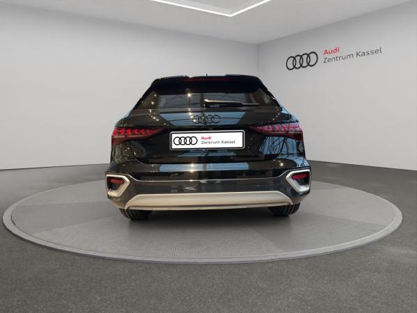 Audi A3 allstreet S line LED HuD Sonos Navi AHK 19"