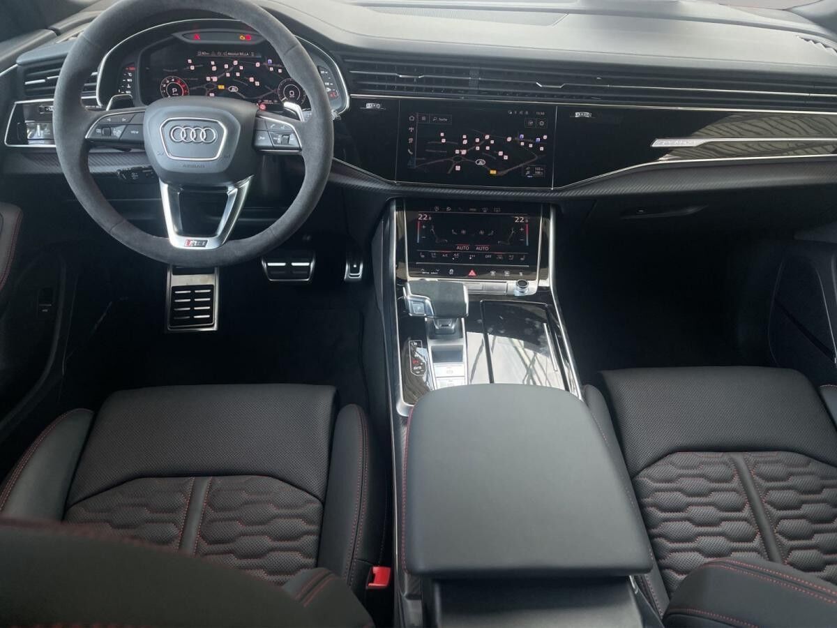 Audi RS Q8 SUV performance Matrix Keramik 360° Kam Audi RS Q8 SUV performance Matrix Keramik 360° Kam