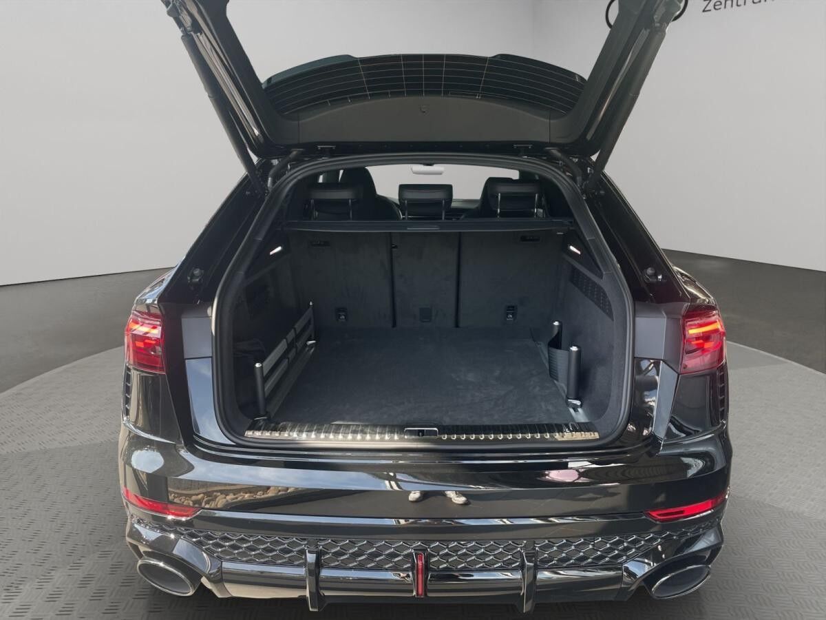 Audi RS Q8 SUV performance Matrix Keramik 360° Kam Audi RS Q8 SUV performance Matrix Keramik 360° Kam