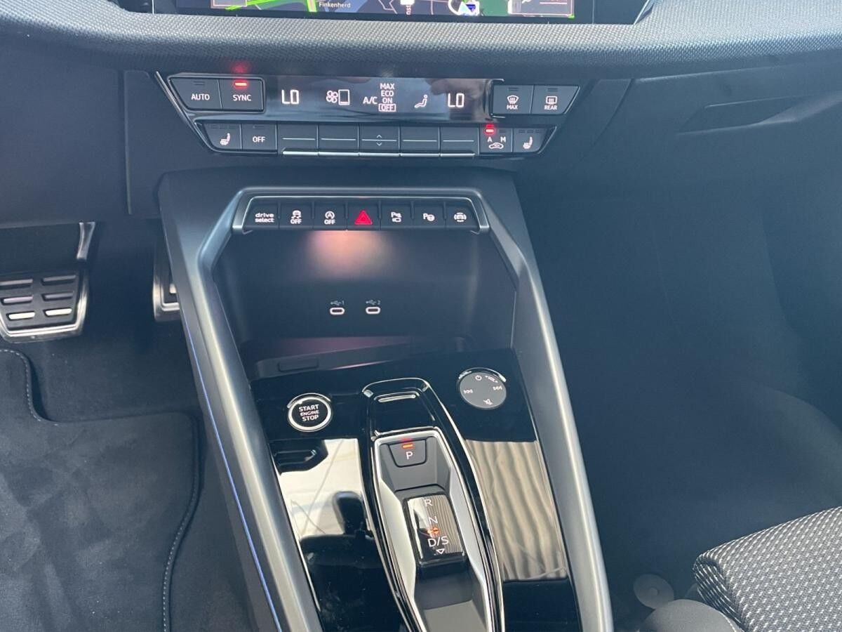 Audi A3 Sportback S line 35 TFSI S tronic SitzHZ LED