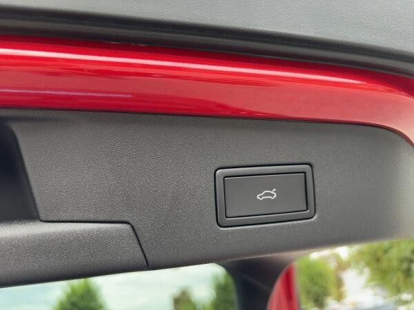 Volkswagen ID.5 Pro IQ.LIGHT DCC AR-HUD HARMAN AREA-VIEW