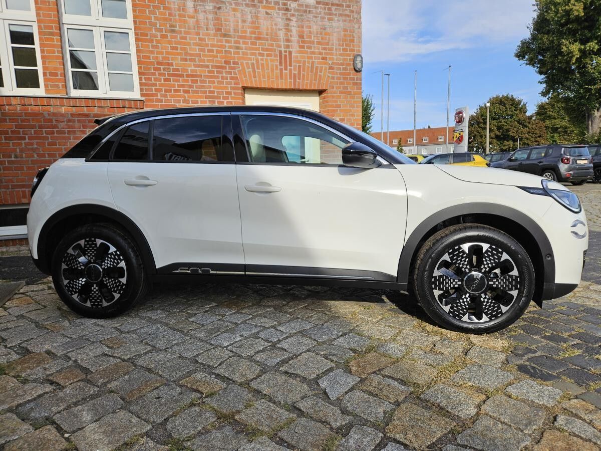 Fiat 600 1.2T MHEV 136 PS LA PRIMA  - sofort verfügbar - LED - PDC - Automatik