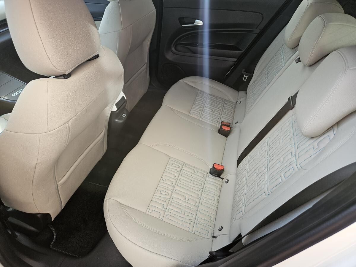 Fiat 600 1.2T MHEV 136 PS LA PRIMA  - sofort verfügbar - LED - PDC - Automatik