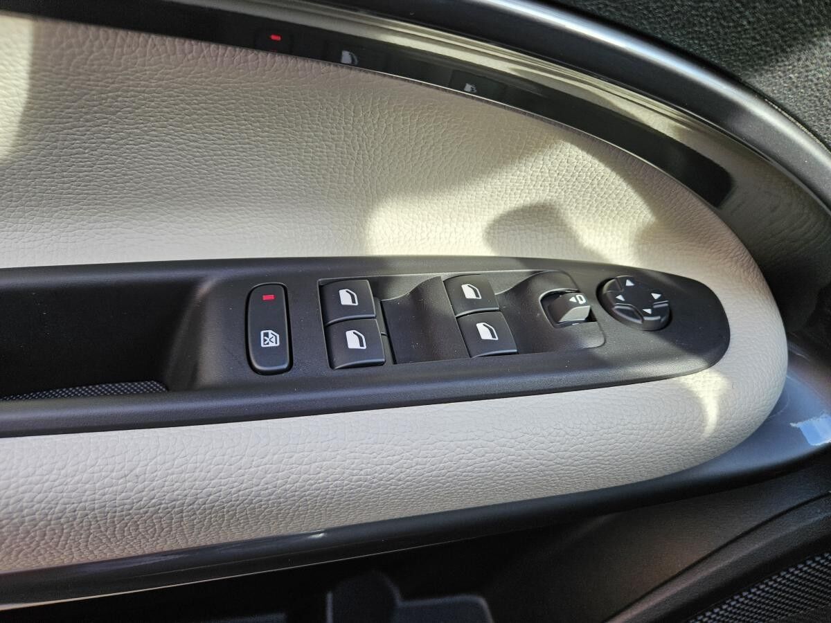 Fiat 600 1.2T MHEV 136 PS LA PRIMA  - sofort verfügbar - LED - PDC - Automatik