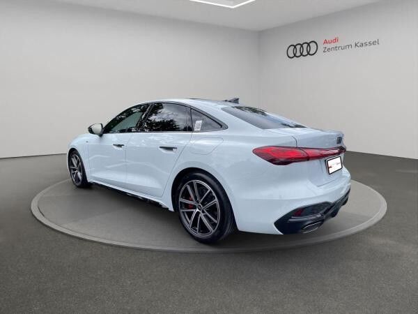 Audi A5 Lim. TFSI e qu. Matrix B&O Pano HuD AHK 360°
