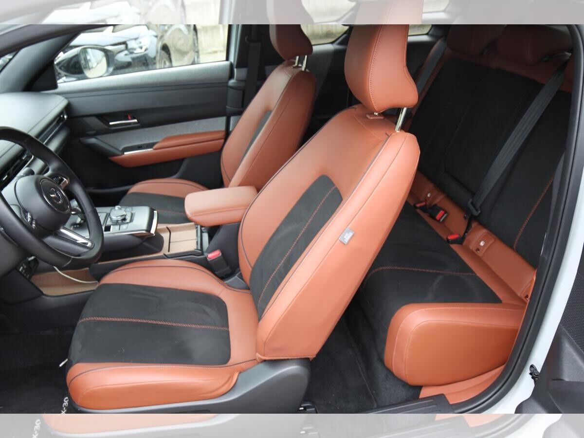 Mazda MX-30 R-EV e-SKYACTIV Aut. NAGISA ACC BOSE