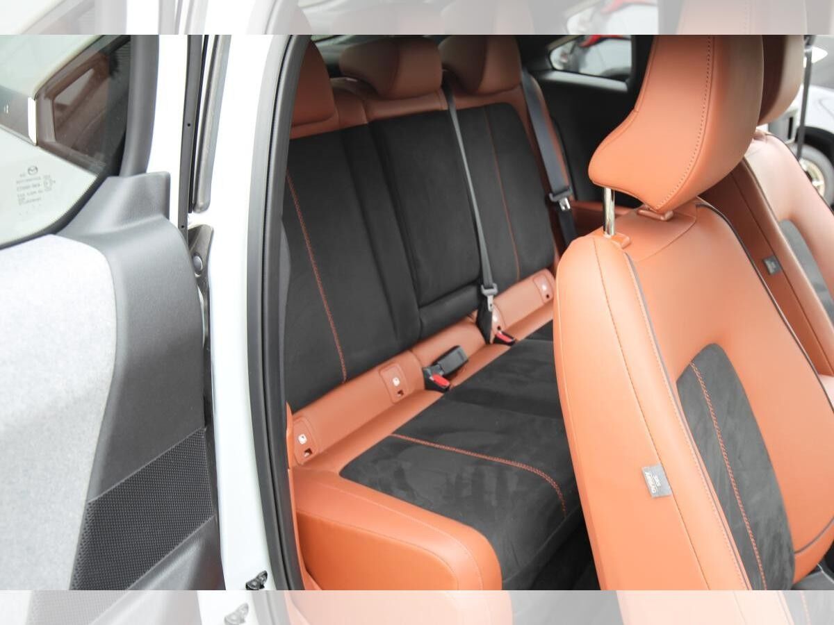 Mazda MX-30 R-EV e-SKYACTIV Aut. NAGISA ACC BOSE