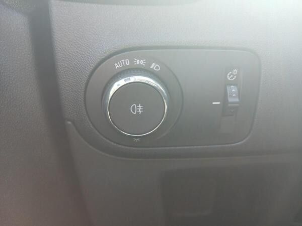 Opel Crossland 1.2T Navi,Sitzheizung,Parkpilot