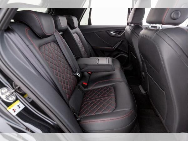 Audi Q2 S line 35 TFSI S tr. AHK MATRIX NAVI SONOS