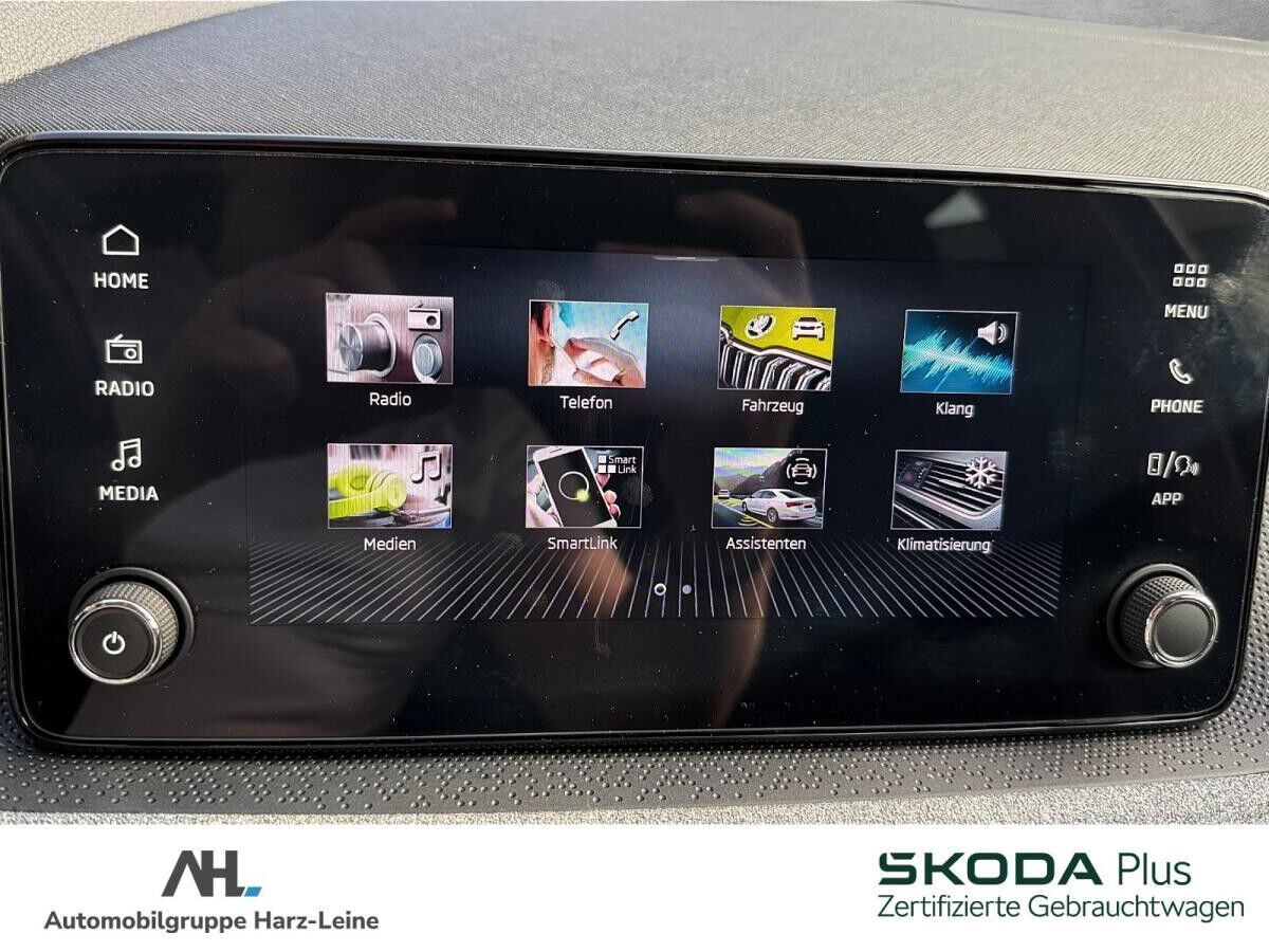 Skoda Kamiq 1.0 TSI Drive DSG LED ACC RFK Optik schwarz