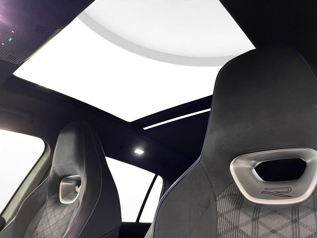 Volkswagen Tiguan 2.0 TDI 4M R-Line AHK Pano Matrix LM 19" ACC Navi