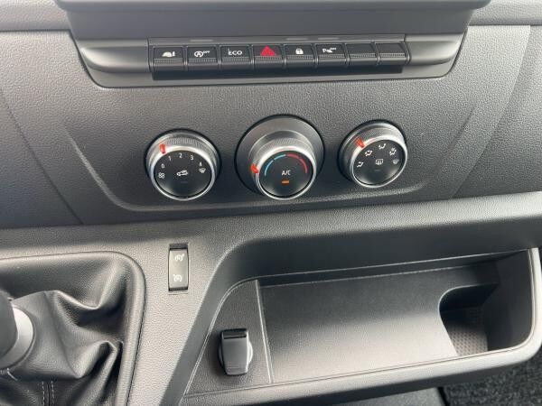 Renault Master 2.3 DCI L2H2 3,5t