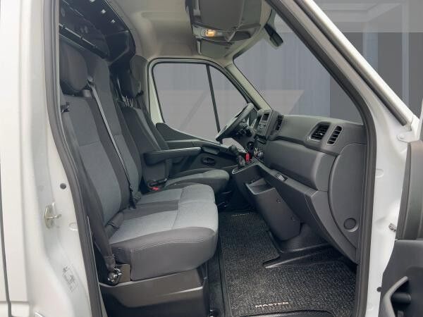 Renault Master 2.3 DCI 150 L3H2