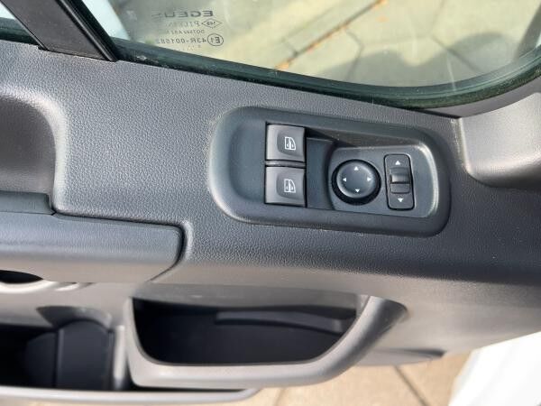 Renault Master 2.3 DCI 150 L2H2