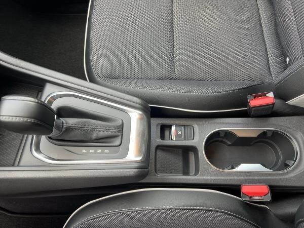 Renault Captur 1.3 TCe 140 Intens