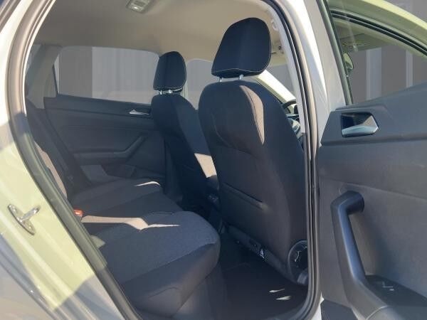 Volkswagen Polo VI (AE1) Move Apple CarPlay SHZ PDC KLIMA B