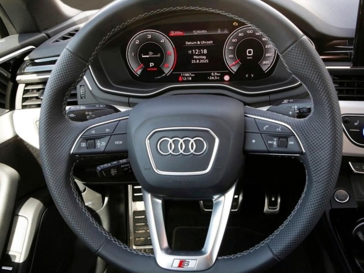 Audi A5 Cabriolet 40 TDI S line 18" AHK Navi+VC LED PDC SHZ