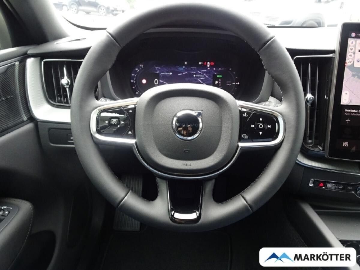 Volvo XC60 T8 AWD Plus Black Edition Recharge/360°/LHZ