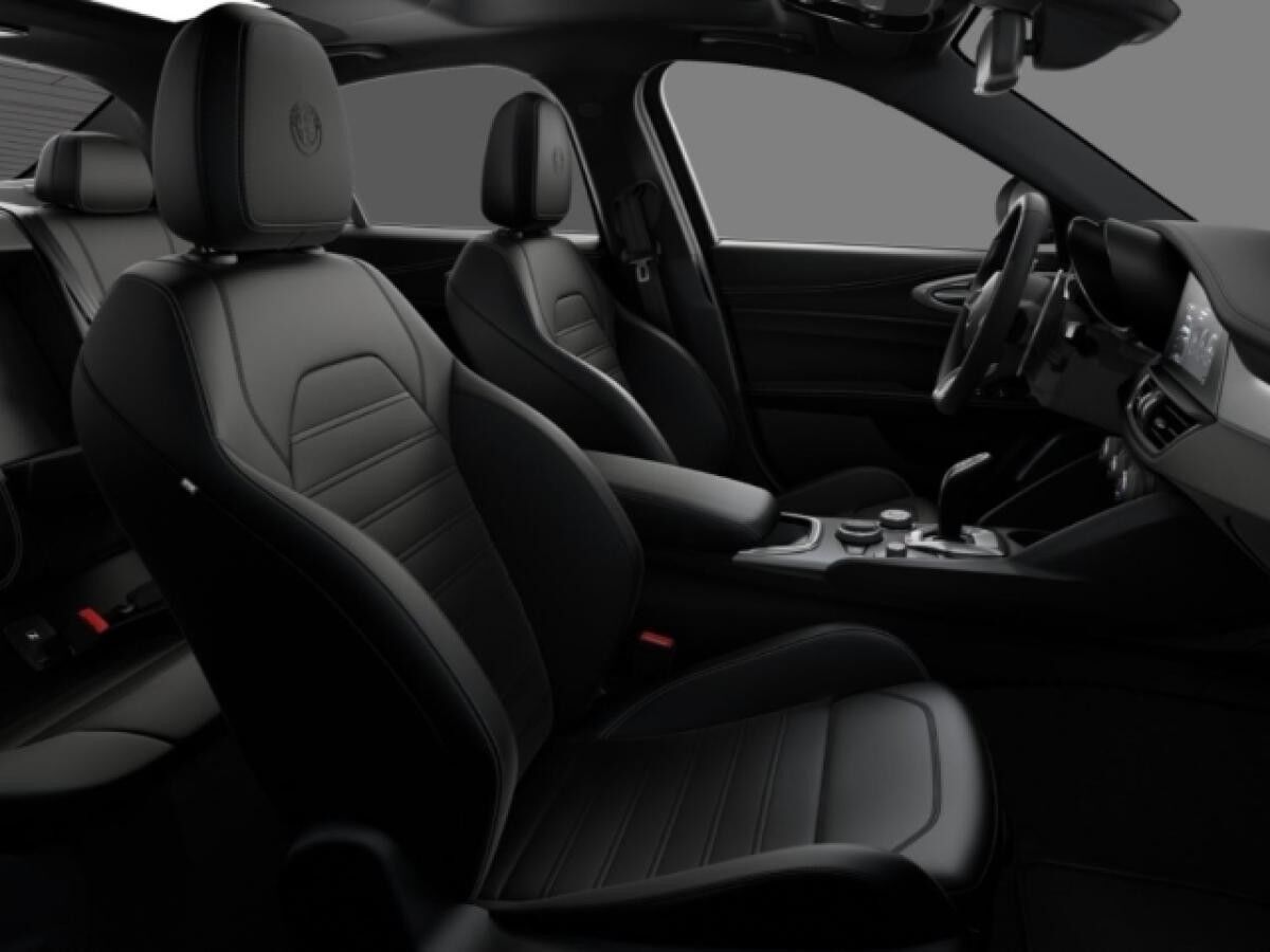 Alfa Romeo Giulia Veloce Q4 2.0 Turbo 16V AT8 Panorama Navi LED **NUR FÜR GEWERBE** Alfa Romeo Giulia Veloce Q4 2.0 Turbo 16V AT8 Panorama Navi LED **NUR FÜR GEWERBE**