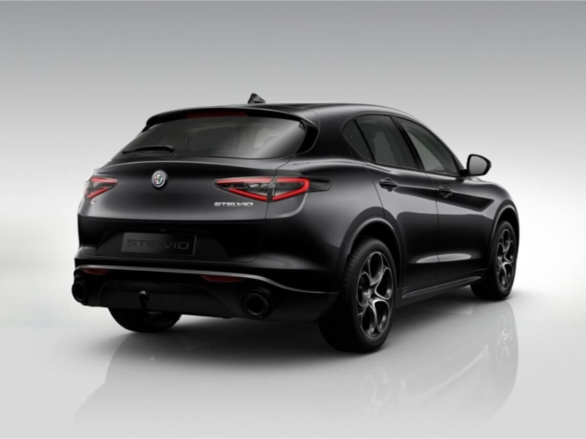 Alfa Romeo Stelvio Veloce Q4 2.0 Turbo 16V AT8 AHK Panorma Keyless Alfa Romeo Stelvio Veloce Q4 2.0 Turbo 16V AT8 AHK Panorma Keyless