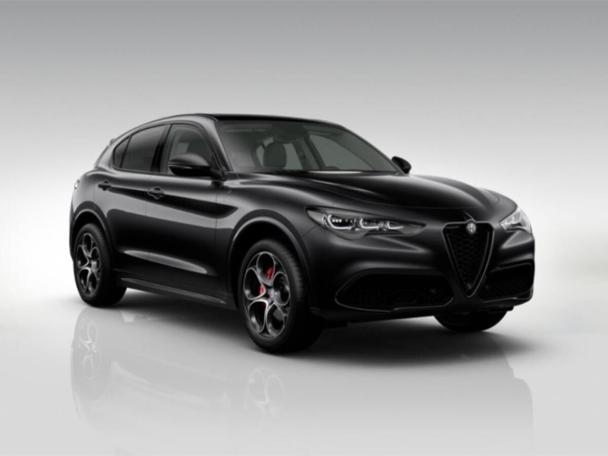 Alfa Romeo Stelvio Veloce Q4 2.0 Turbo 16V AT8 AHK Panorma Keyless Alfa Romeo Stelvio Veloce Q4 2.0 Turbo 16V AT8 AHK Panorma Keyless