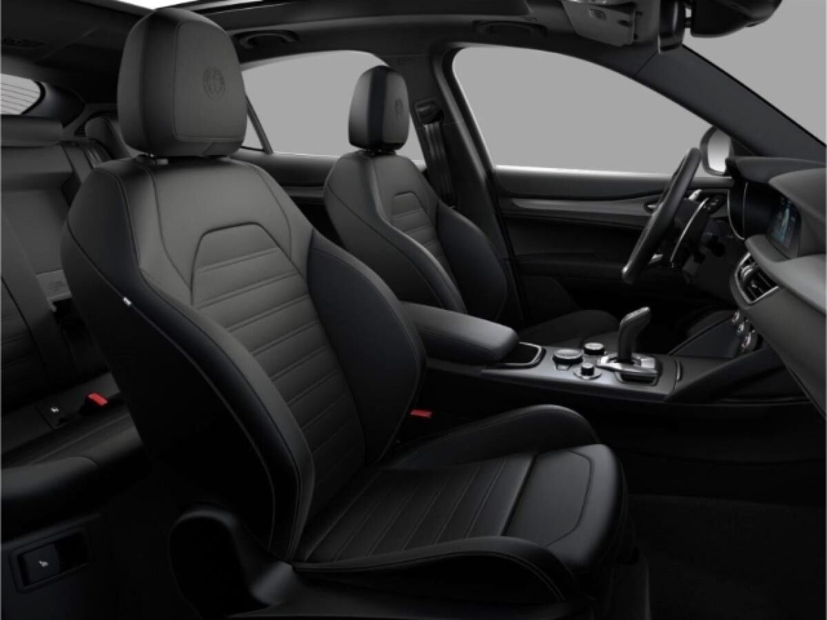 Alfa Romeo Stelvio Veloce Q4 2.0 Turbo 16V AT8 AHK Panorma Keyless Alfa Romeo Stelvio Veloce Q4 2.0 Turbo 16V AT8 AHK Panorma Keyless