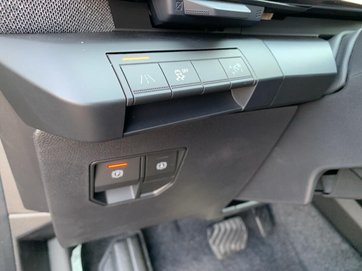 Renault Megane E-Tech 🖤Black Friday Countdown🖤 Techno 220 Comfort Range