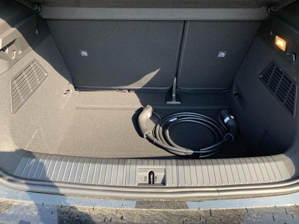 Renault Megane E-Tech 🖤Black Friday Countdown🖤 Techno 220 Comfort Range