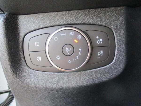 Ford Transit Courier Lager Ford Power Promise Aktion Holzboden+Kamera+WinterP+Wartung+Verschleiß Kostenlos