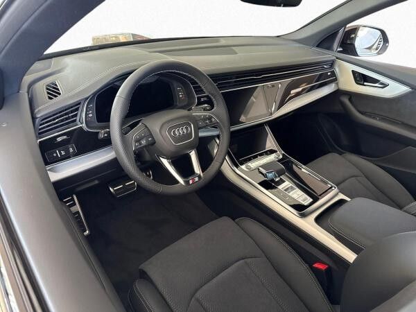 Audi Q8 TFSIe 55 AHK Matrix SLine Assistenzpaket Plus