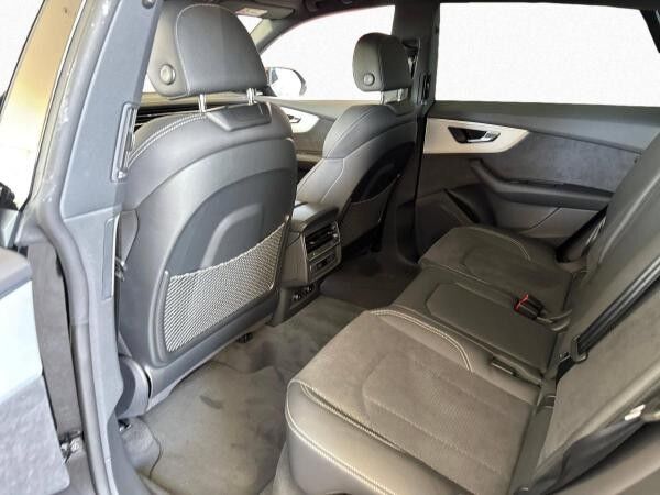 Audi Q8 TFSIe 55 AHK Matrix SLine Assistenzpaket Plus